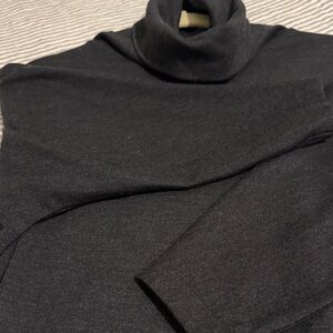 Like New! 100% wool Ralph Lauren Charcoal midi dress with 3/4 sleeves